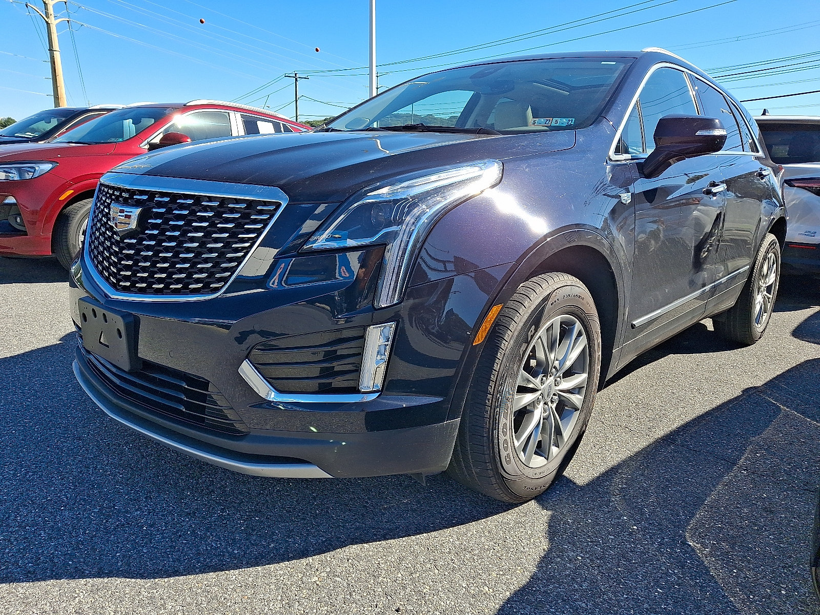 Used 2022 Cadillac XT5 Premium Luxury AWD/4WD image 3