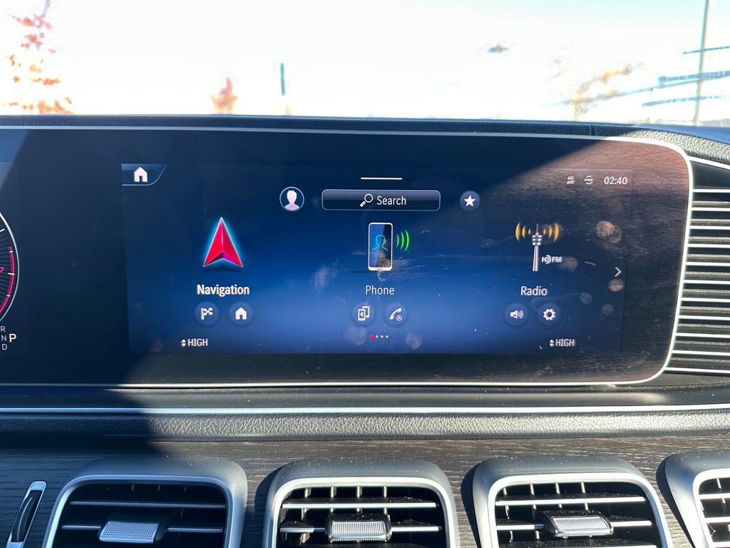 Used 2024 Mercedes-Benz GLE 350 4MATIC image 11