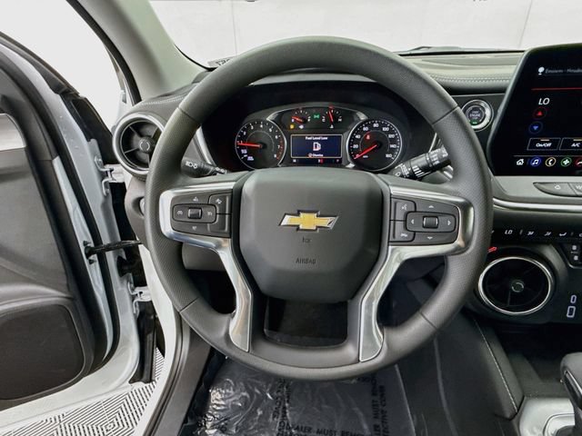 New 2026 Chevrolet Blazer LT w/ Convenience Package AWD/4WD image 13