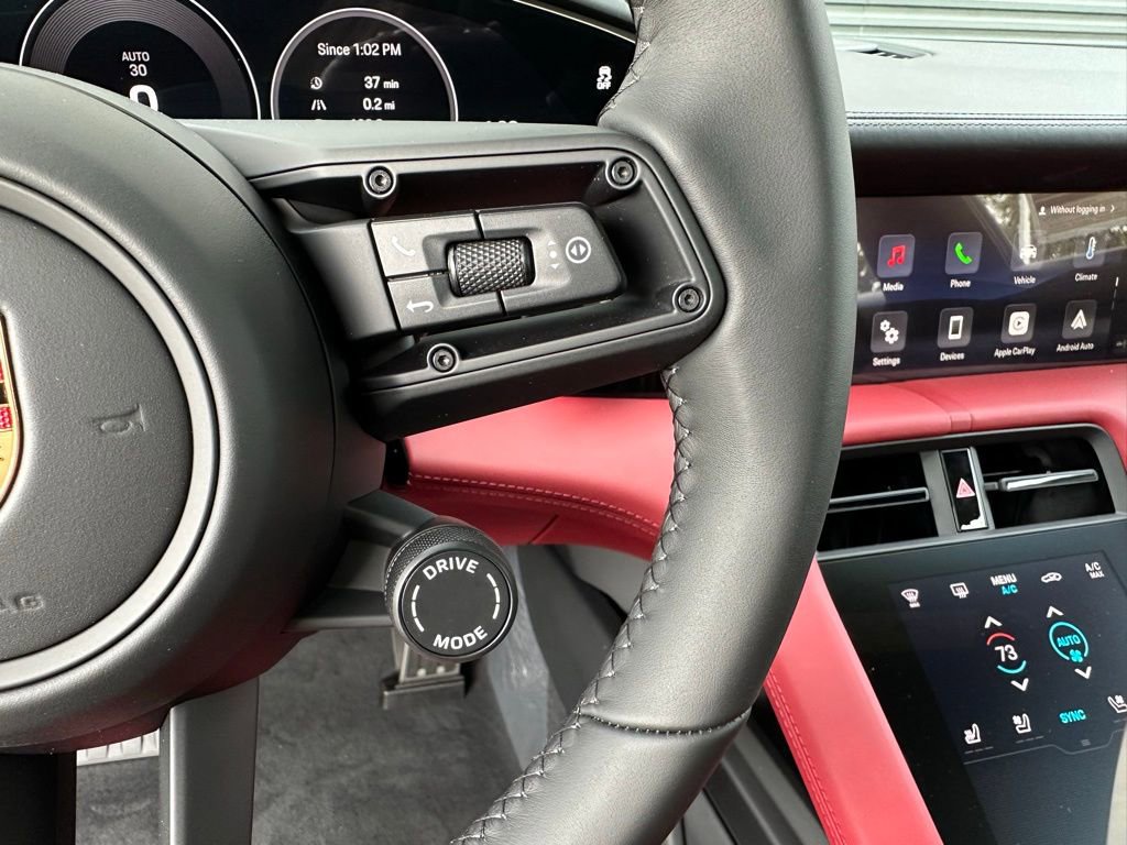 Used 2026 Porsche Taycan image 17