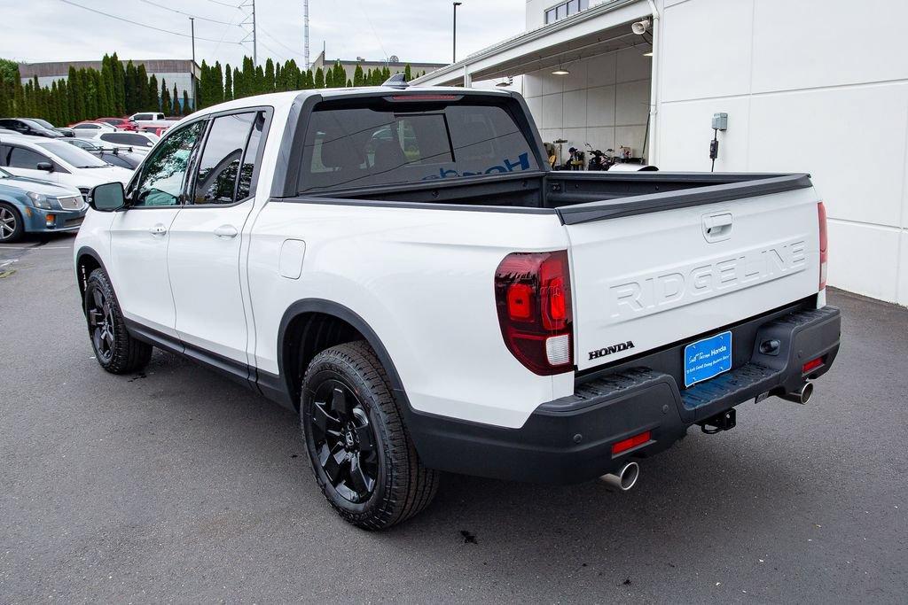New 2026 Honda Ridgeline Black Edition image 8