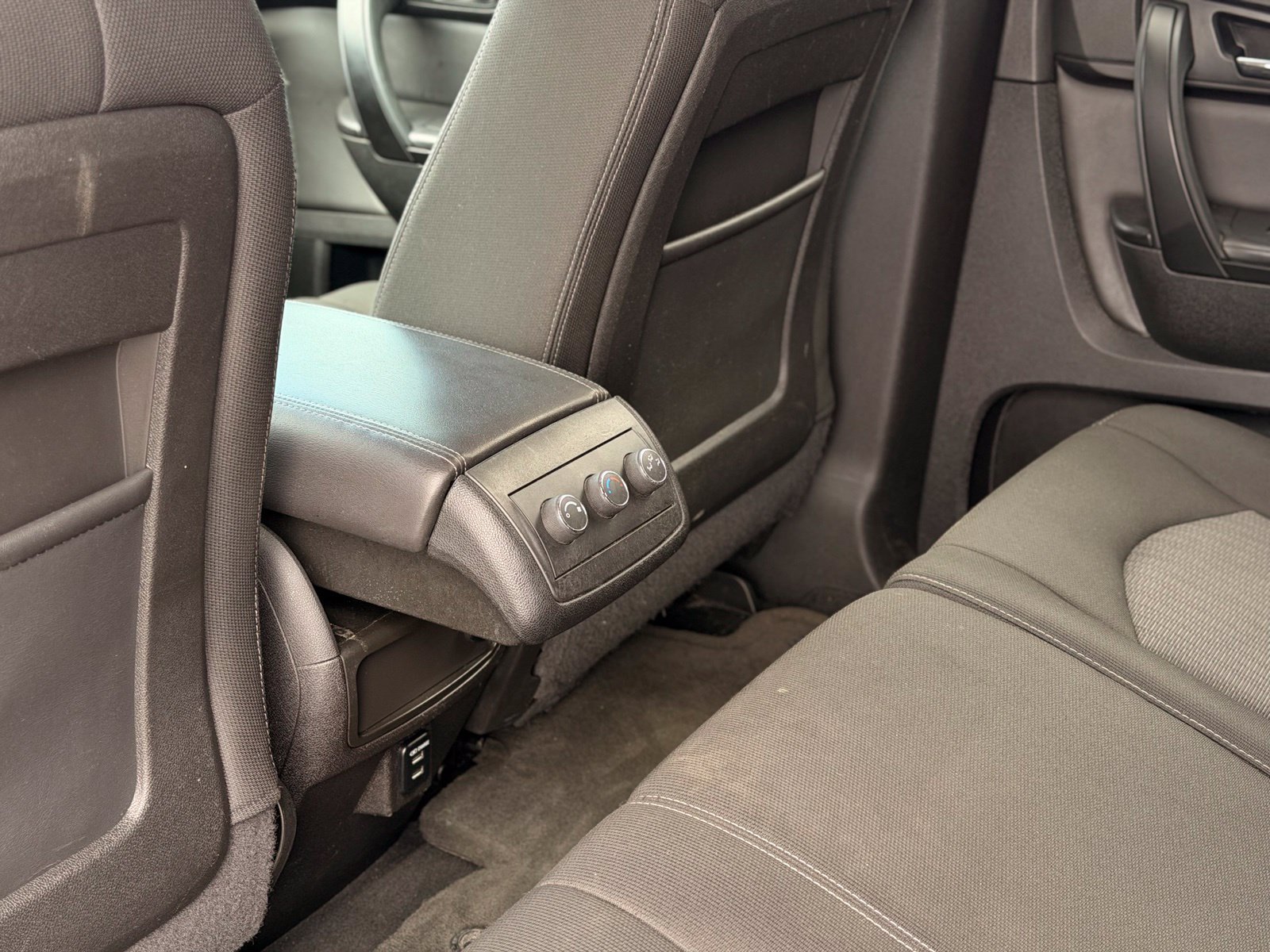 Used 2015 Chevrolet Traverse LT AWD/4WD image 20