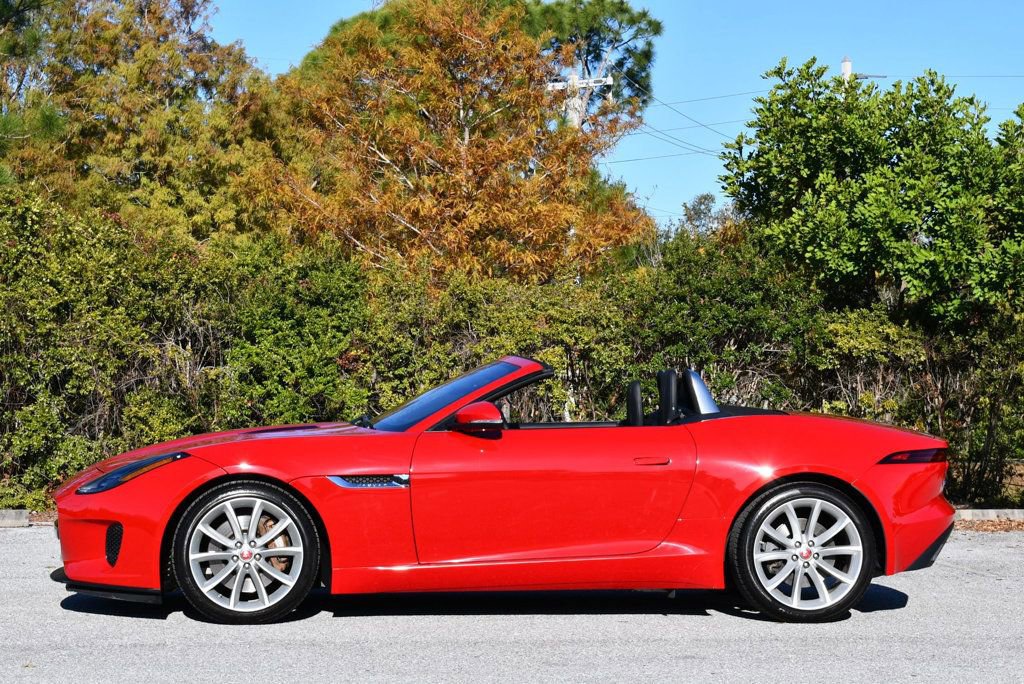 Used 2019 Jaguar F-TYPE Convertible image 25