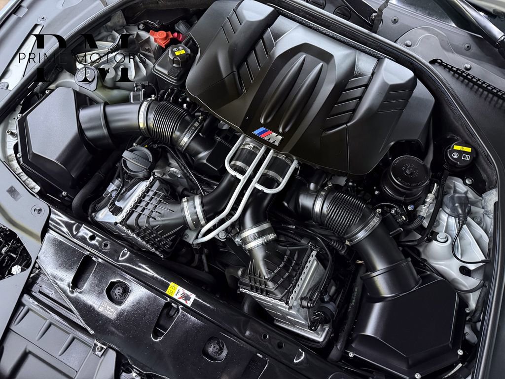 Used 2017 BMW M6 Coupe image 29