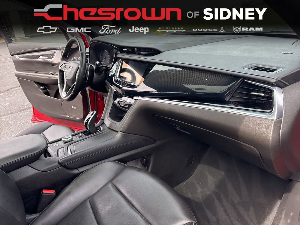 Used 2023 Cadillac XT6 Sport w/ Technology Package image 37