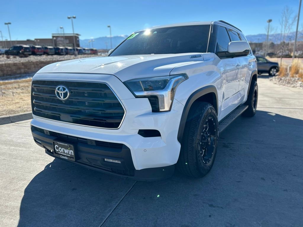 Used 2023 Toyota Sequoia SR5 image 3