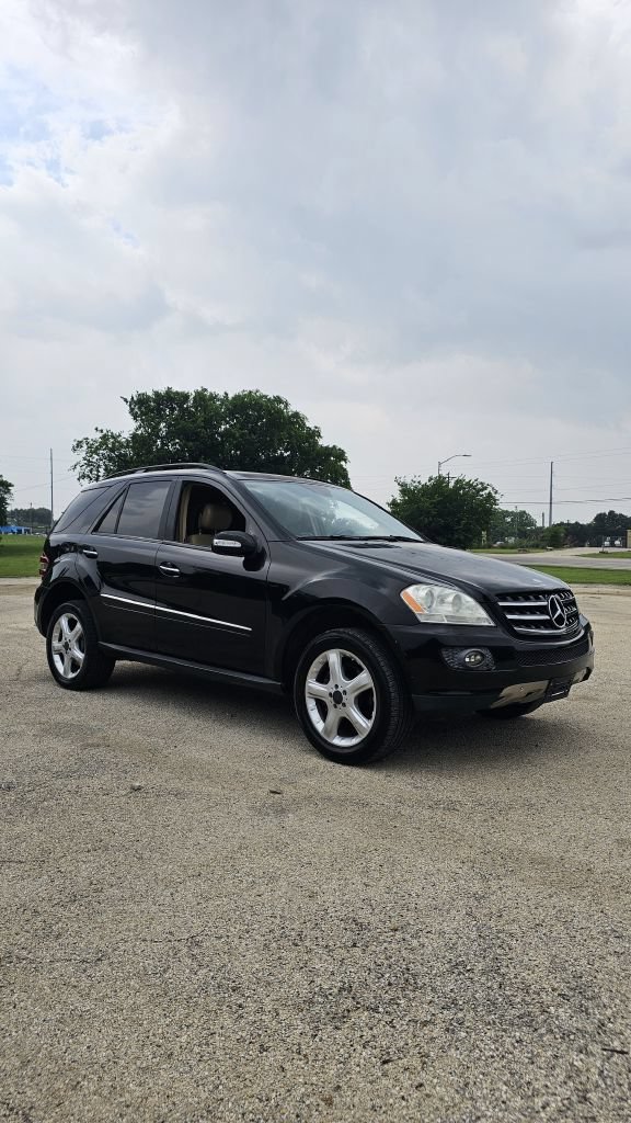 Used 2008 Mercedes-Benz ML 350 4MATIC image 2
