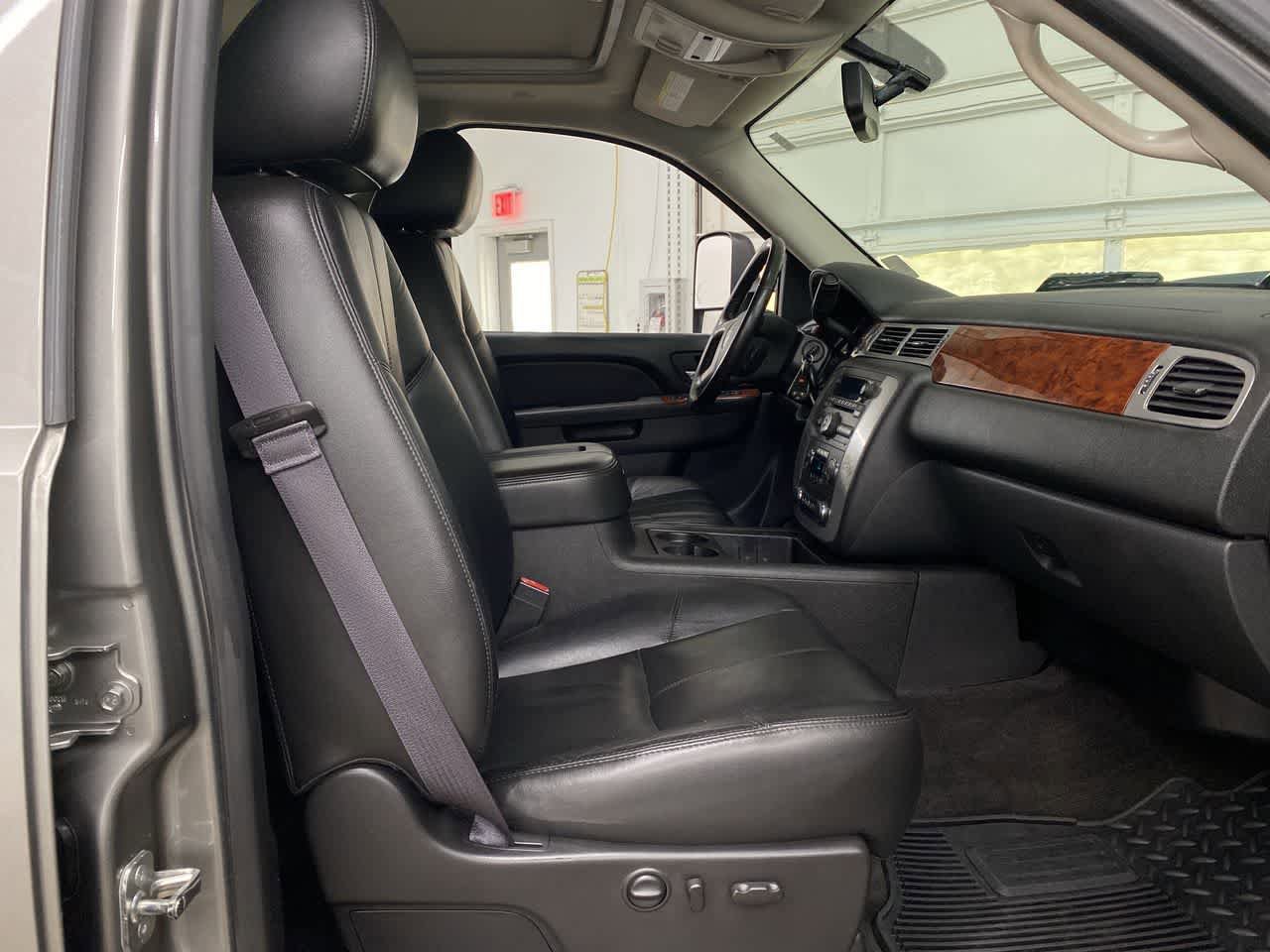 Used 2013 GMC Sierra 2500 SLT w/ SLT Convenience Package image 18