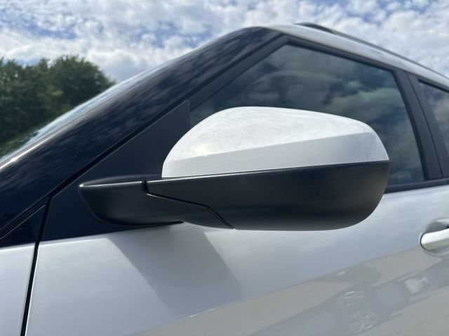 Used 2024 Chevrolet TrailBlazer LT FWD image 50
