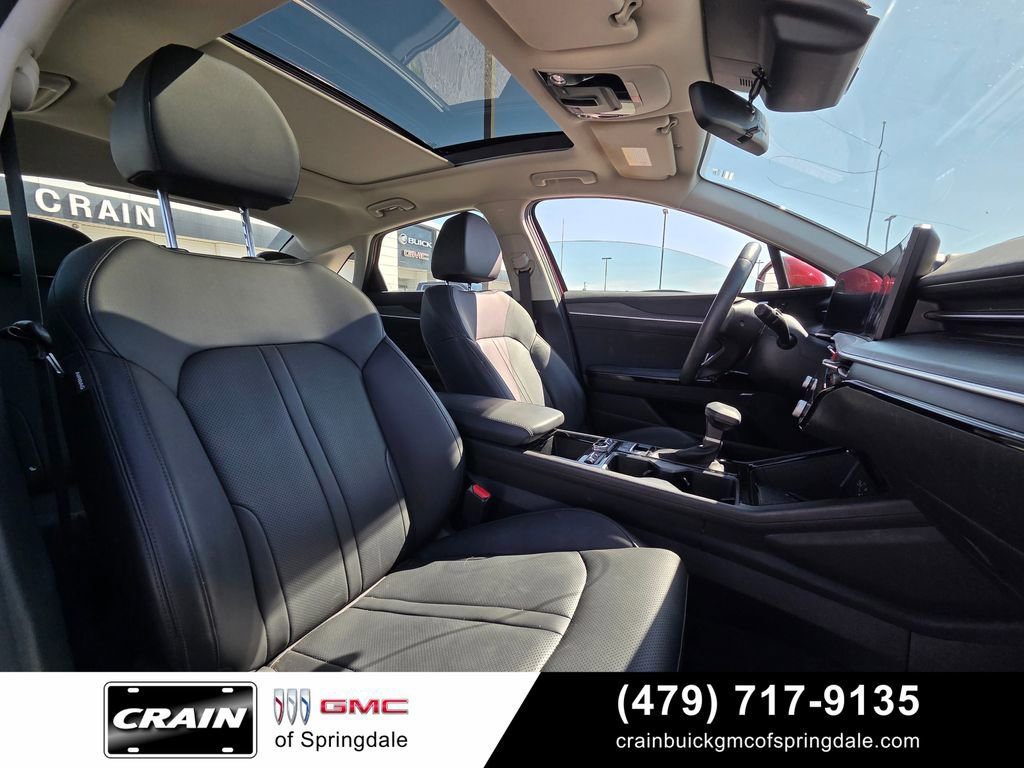 Used 2025 Kia K5 EX FWD image 29