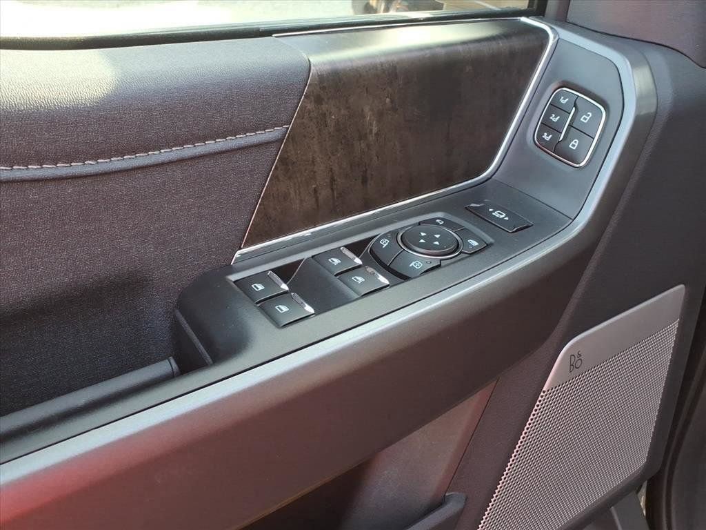 New 2026 Ford F350 Lariat w/ Chrome Package image 15