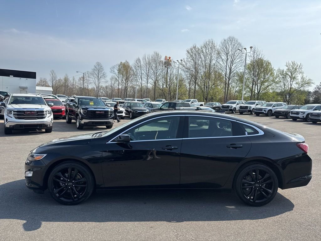 Used 2024 Chevrolet Malibu LT w/ Midnight Edition image 2