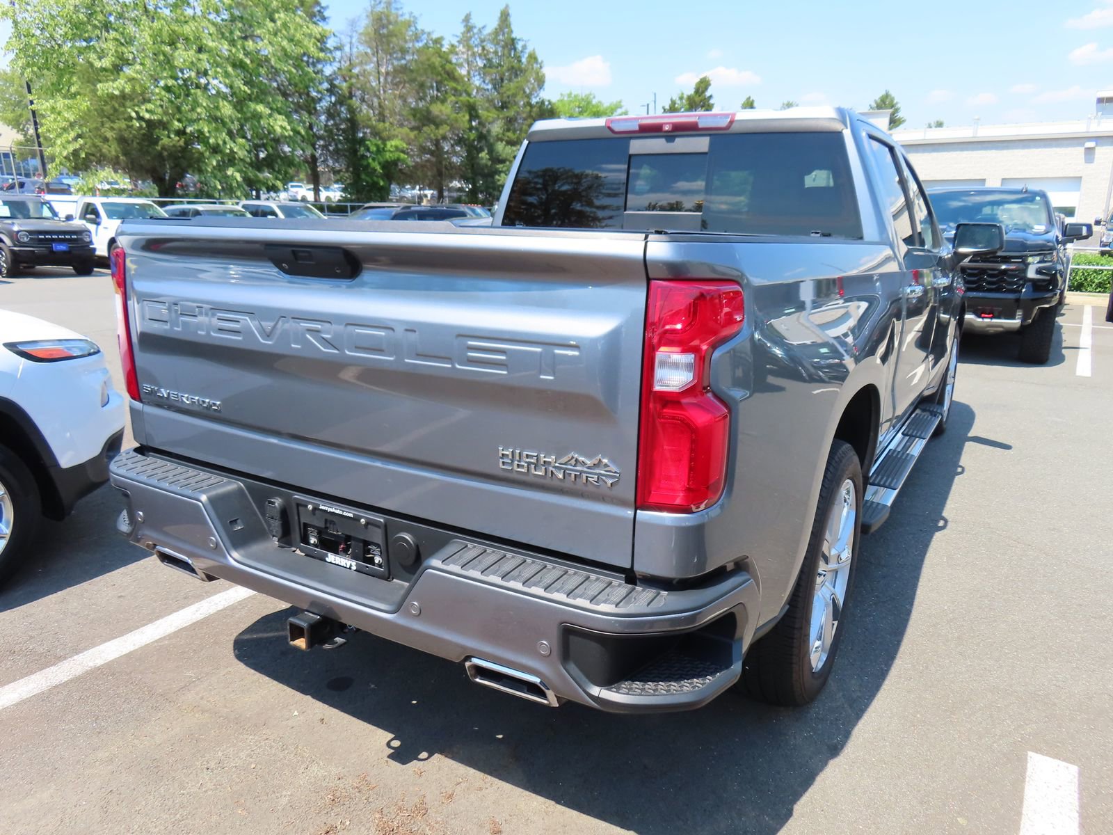 Used 2019 Chevrolet Silverado 1500 High Country AWD/4WD image 5