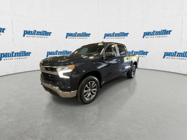 Used 2023 Chevrolet Silverado 1500 LT AWD/4WD image 5