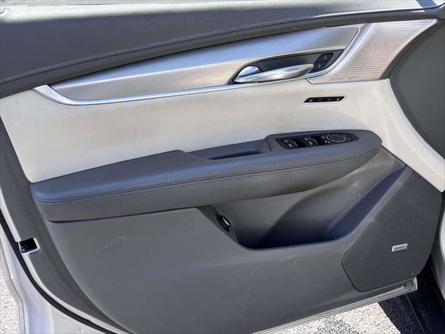 Used 2020 Cadillac XT5 Premium Luxury image 19