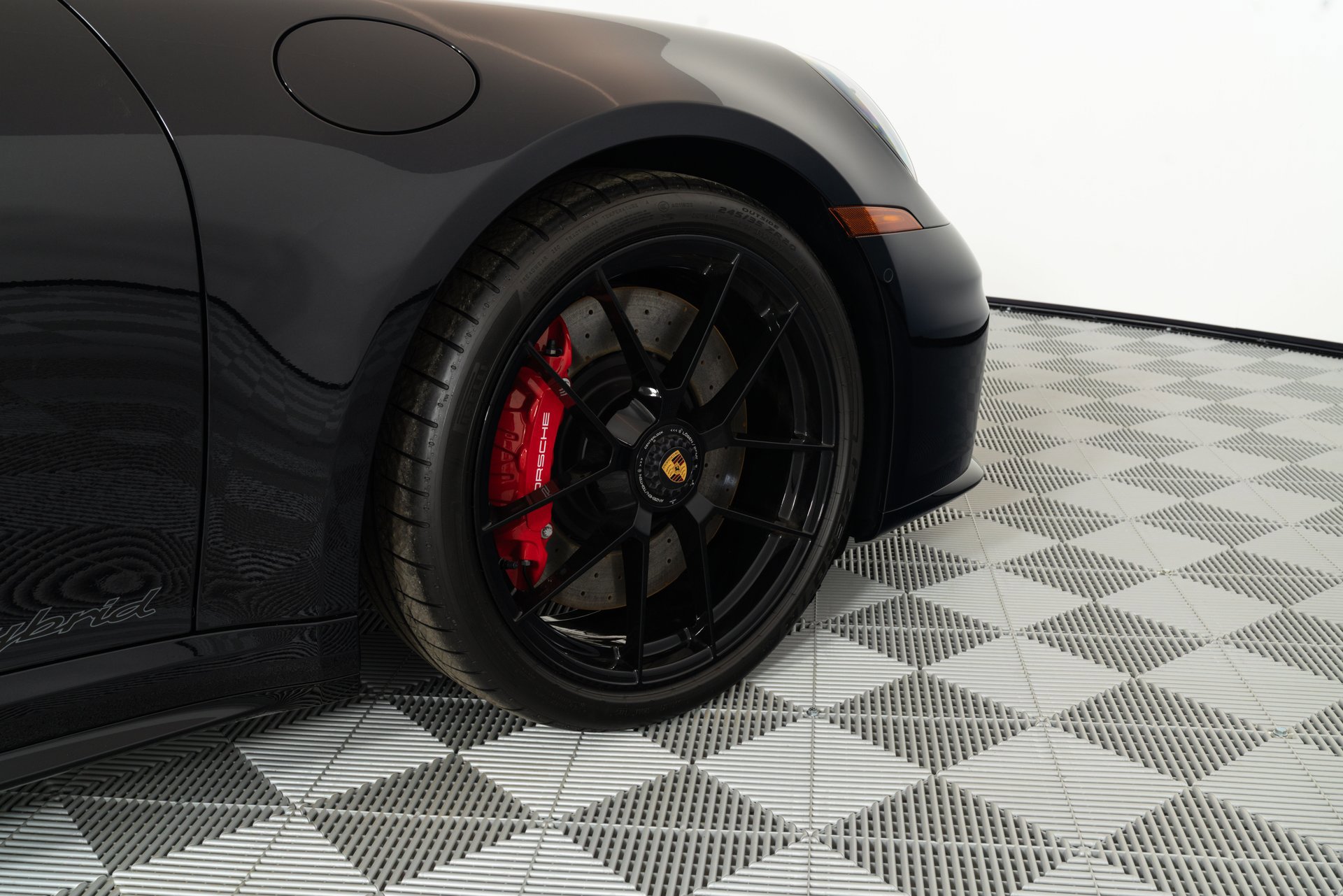 Used 2025 Porsche 911 Carrera GTS image 57