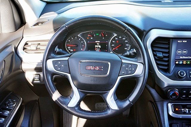 Used 2020 GMC Acadia SLT image 21