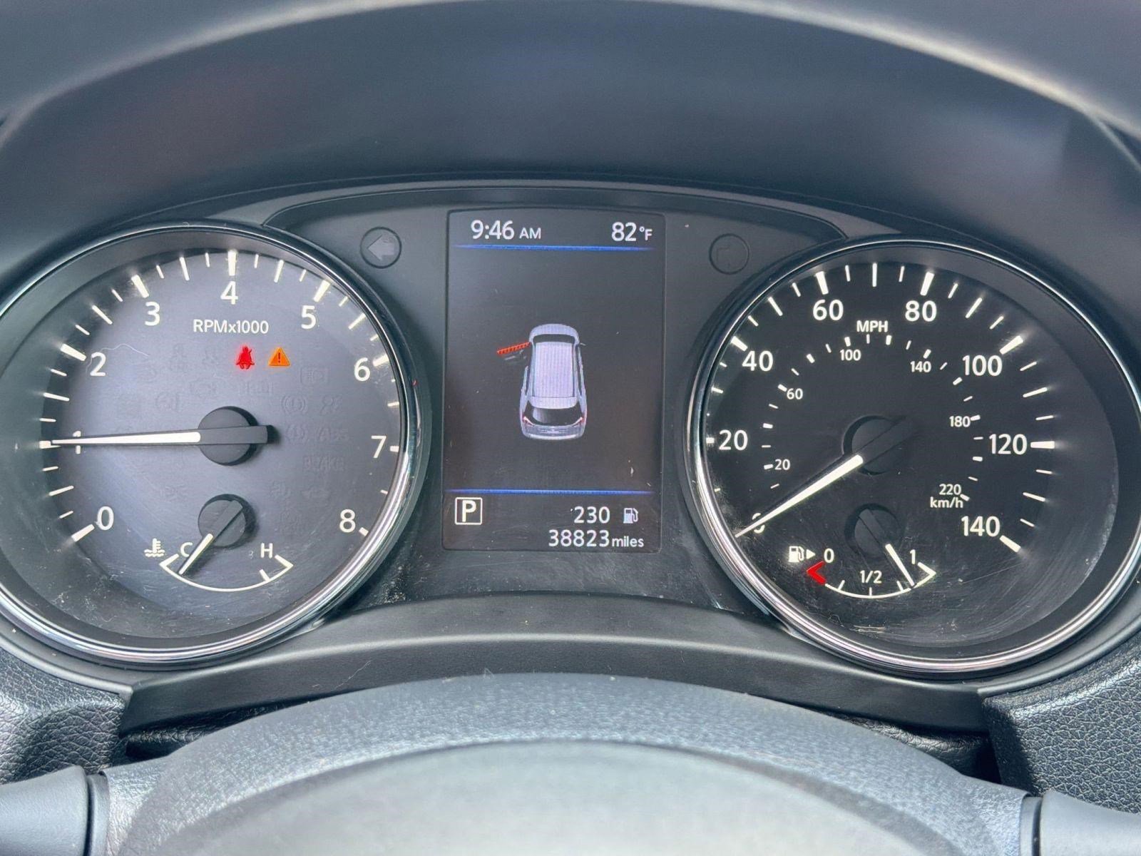 Used 2020 Nissan Rogue S FWD image 18