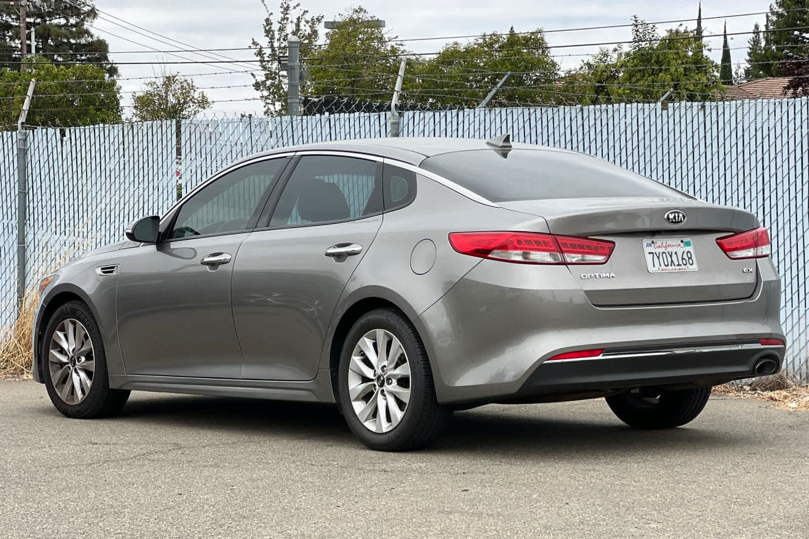 Used 2016 Kia Optima EX FWD image 5