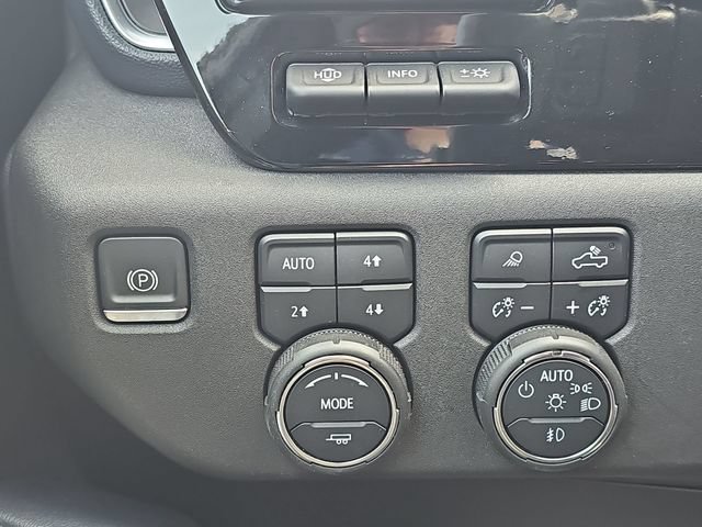 Used 2022 Chevrolet Silverado 1500 High Country w/ Technology Package AWD/4WD image 20