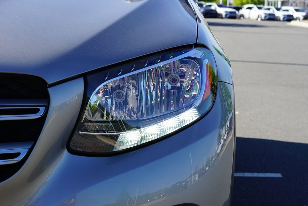 Used 2019 Mercedes-Benz GLC 300 image 10