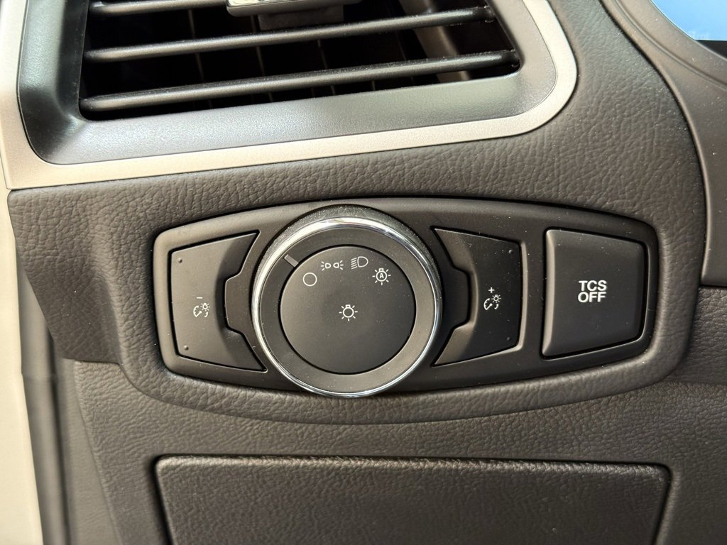 New 2024 Ford Edge SE image 30