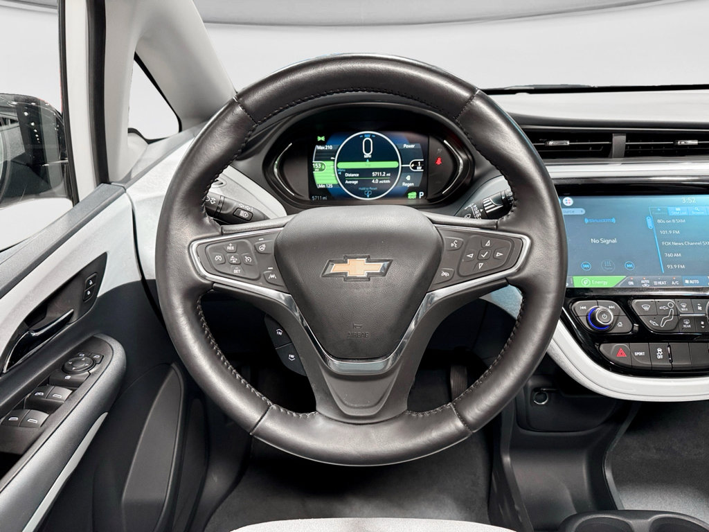 Used 2021 Chevrolet Bolt LT image 8