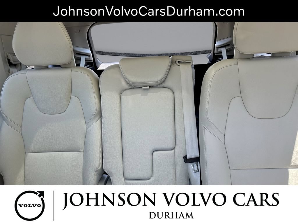 Used 2023 Volvo XC90 T8 Plus AWD/4WD image 26