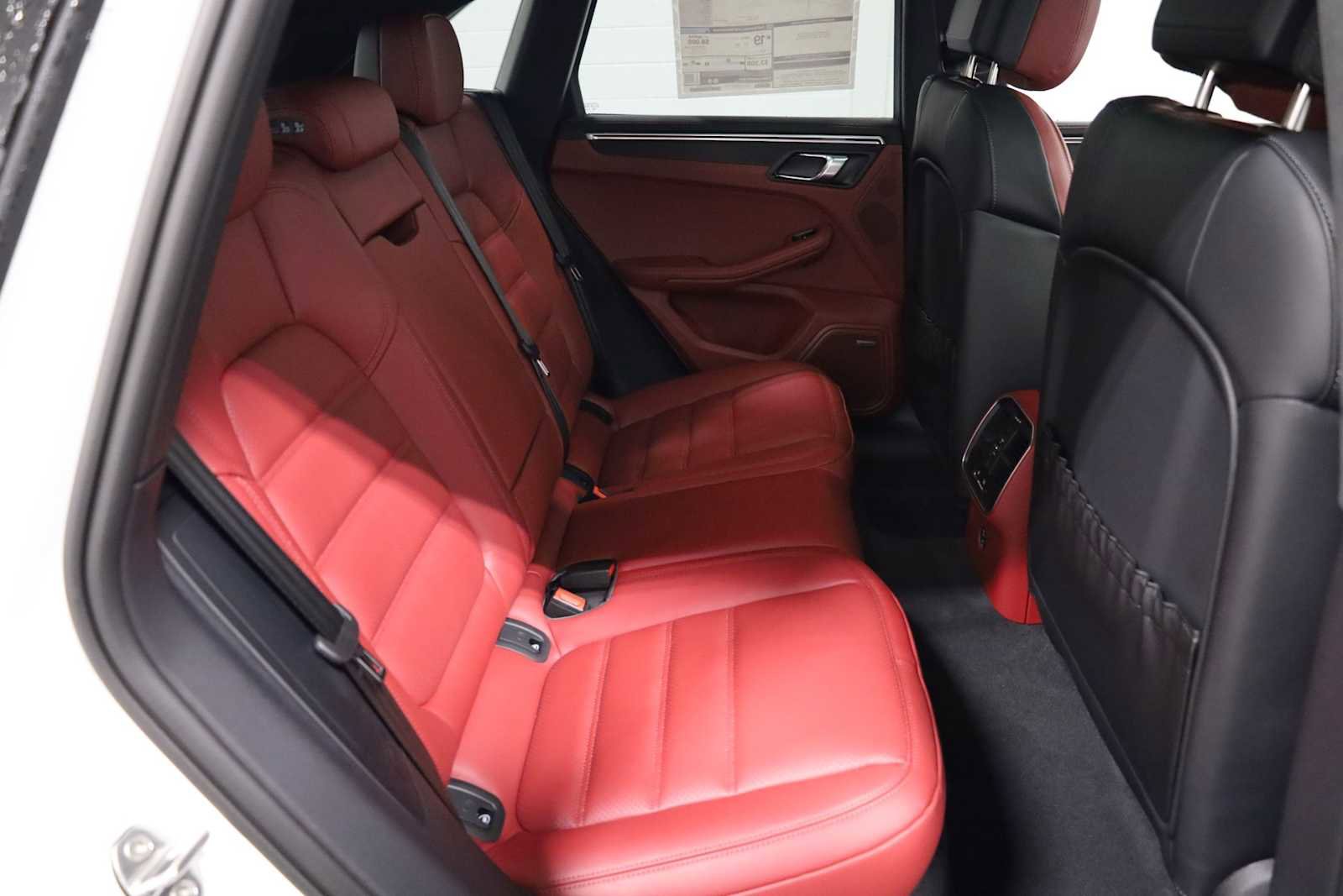 New 2026 Porsche Macan GTS image 44