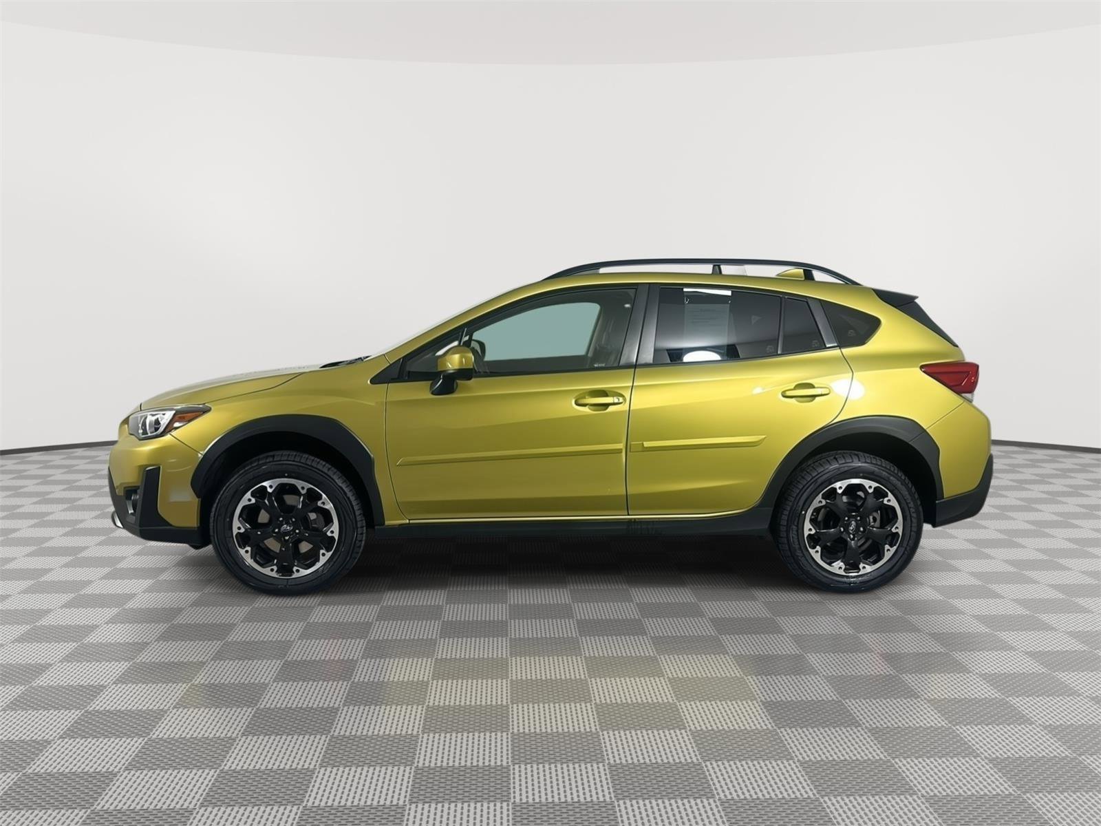 Used 2022 Subaru Crosstrek 2.0i Premium AWD/4WD image 4