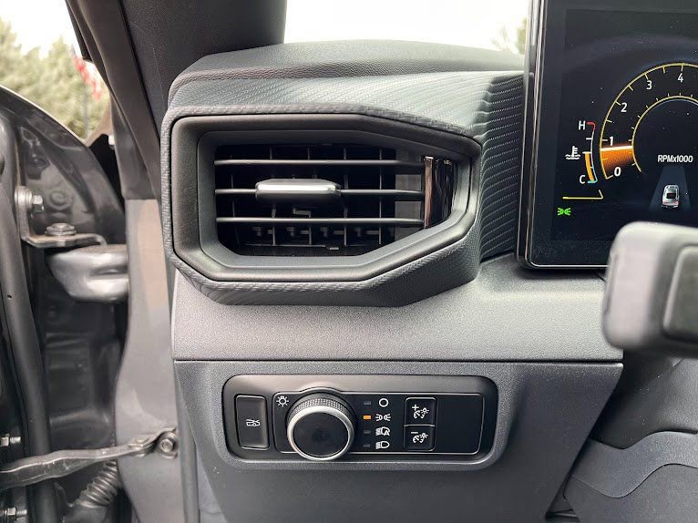 Used 2024 Ford Mustang Coupe image 11