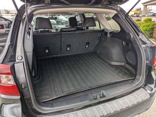 Used 2017 Subaru Outback 3.6R Limited image 28