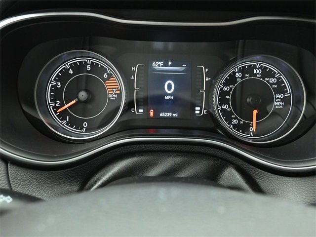 Used 2019 Jeep Cherokee Latitude w/ Cold Weather Group image 13