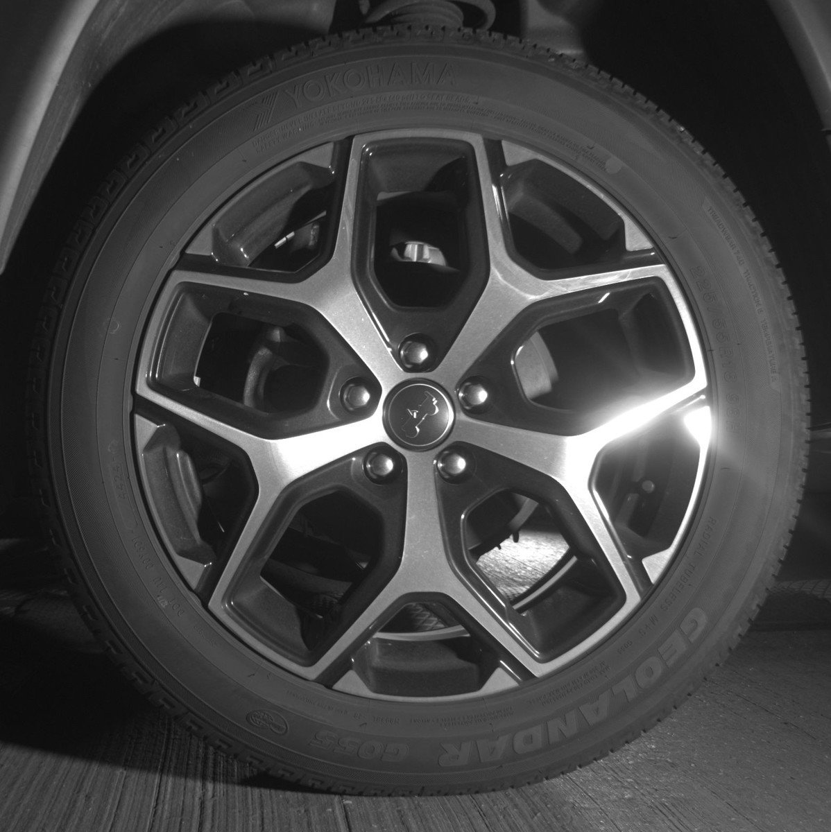 Used 2025 Jeep Compass Limited AWD/4WD image 14