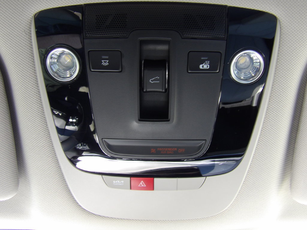 New 2026 Kia Sorento S w/ S Panoramic Sunroof Package FWD image 21