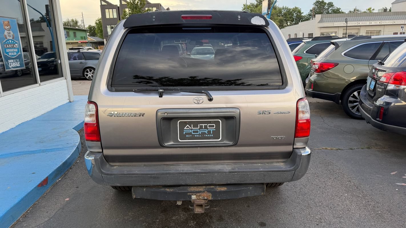 Used 2001 Toyota 4Runner SR5 AWD/4WD image 3