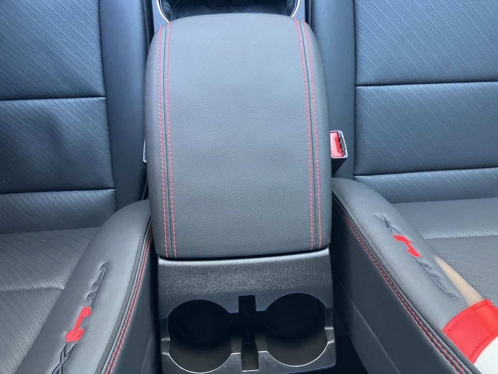 Used 2024 GMC Canyon AT4X image 29