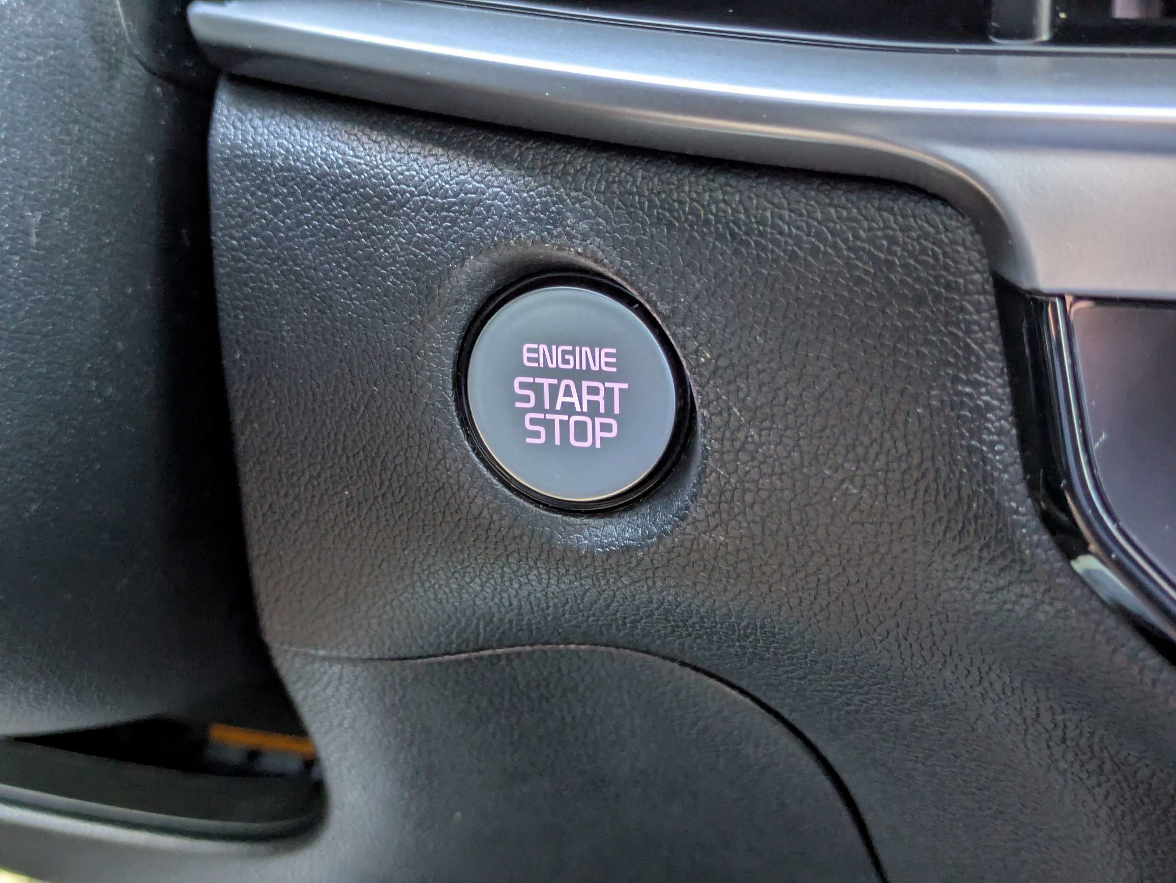 Used 2025 Kia Sorento S FWD image 30