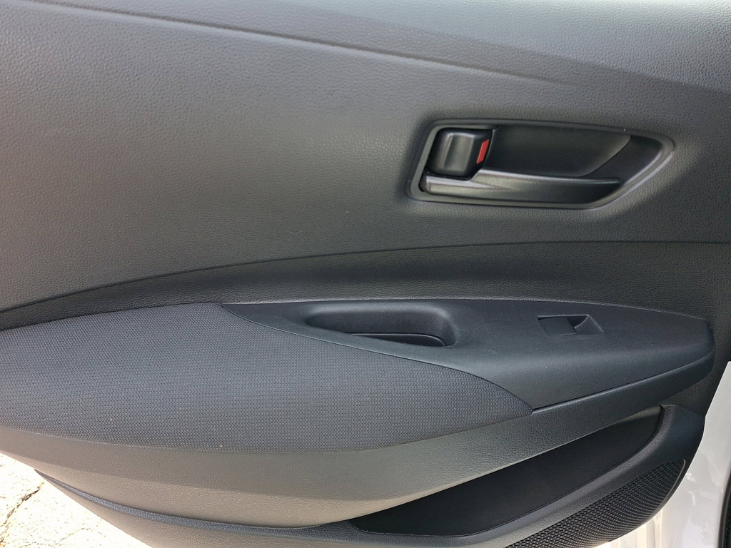 Used 2024 Toyota Corolla LE image 19