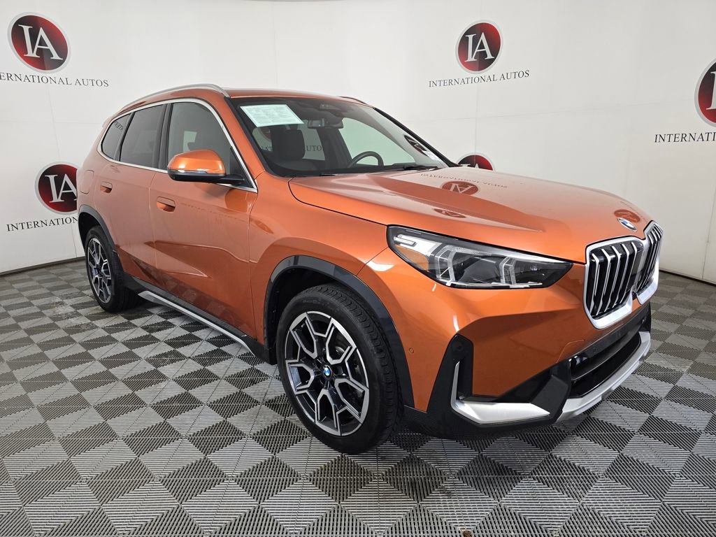 Certified 2025 BMW X1 xDrive28i w/ Premium Package image 1