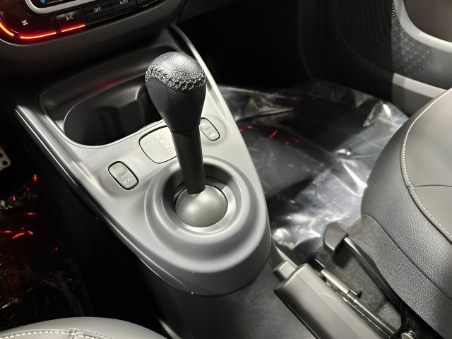 Used 2018 smart fortwo electric drive RWD image 24