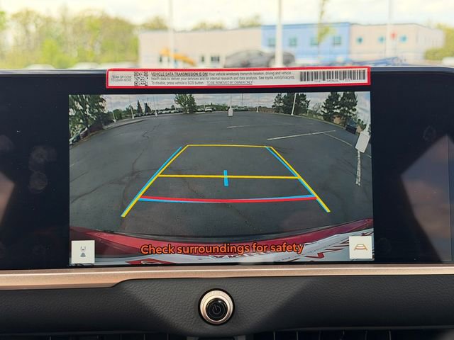 Certified 2025 Toyota Crown Signia AWD/4WD image 37