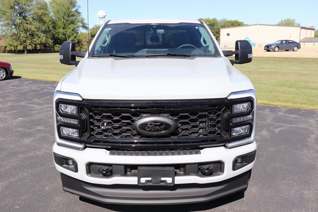 New 2026 Ford F250 4x4 Crew Cab Super Duty image 5