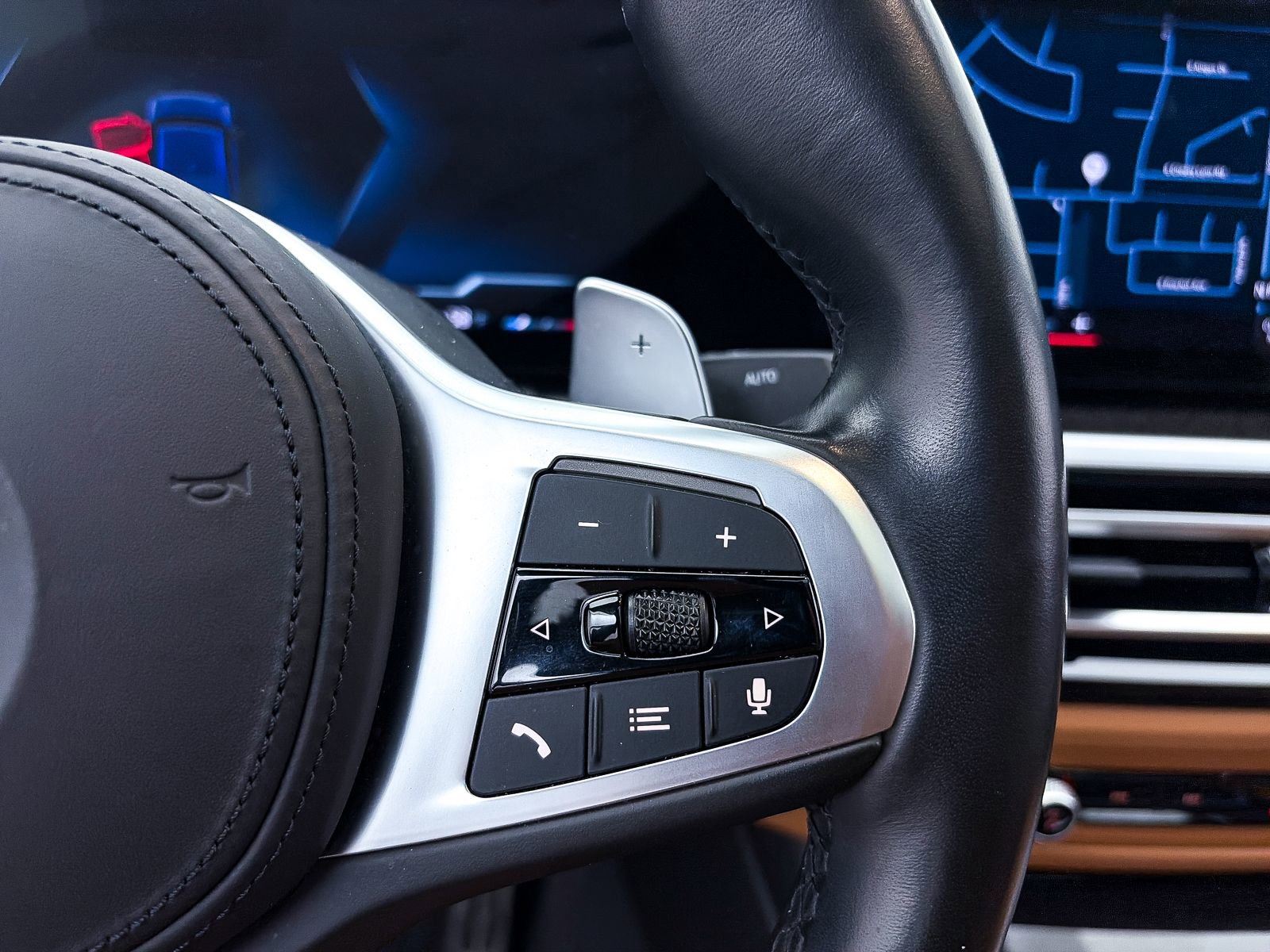 Used 2023 BMW M340i xDrive image 35