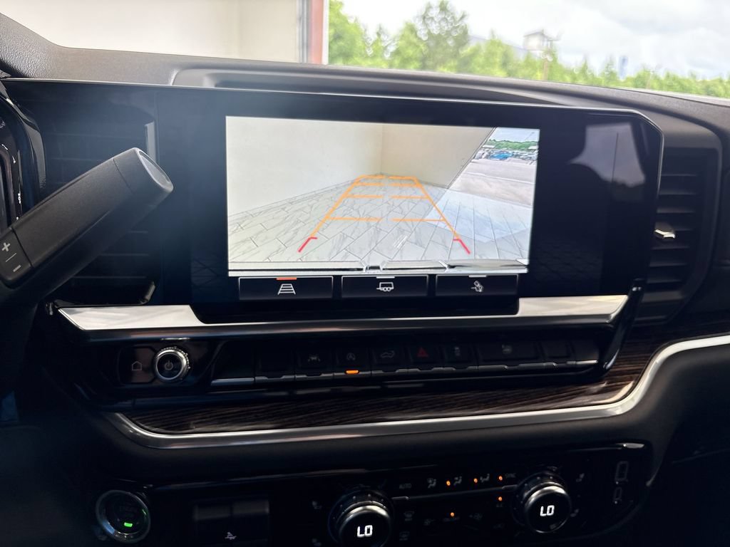 New 2026 GMC Sierra 1500 SLE AWD/4WD image 15