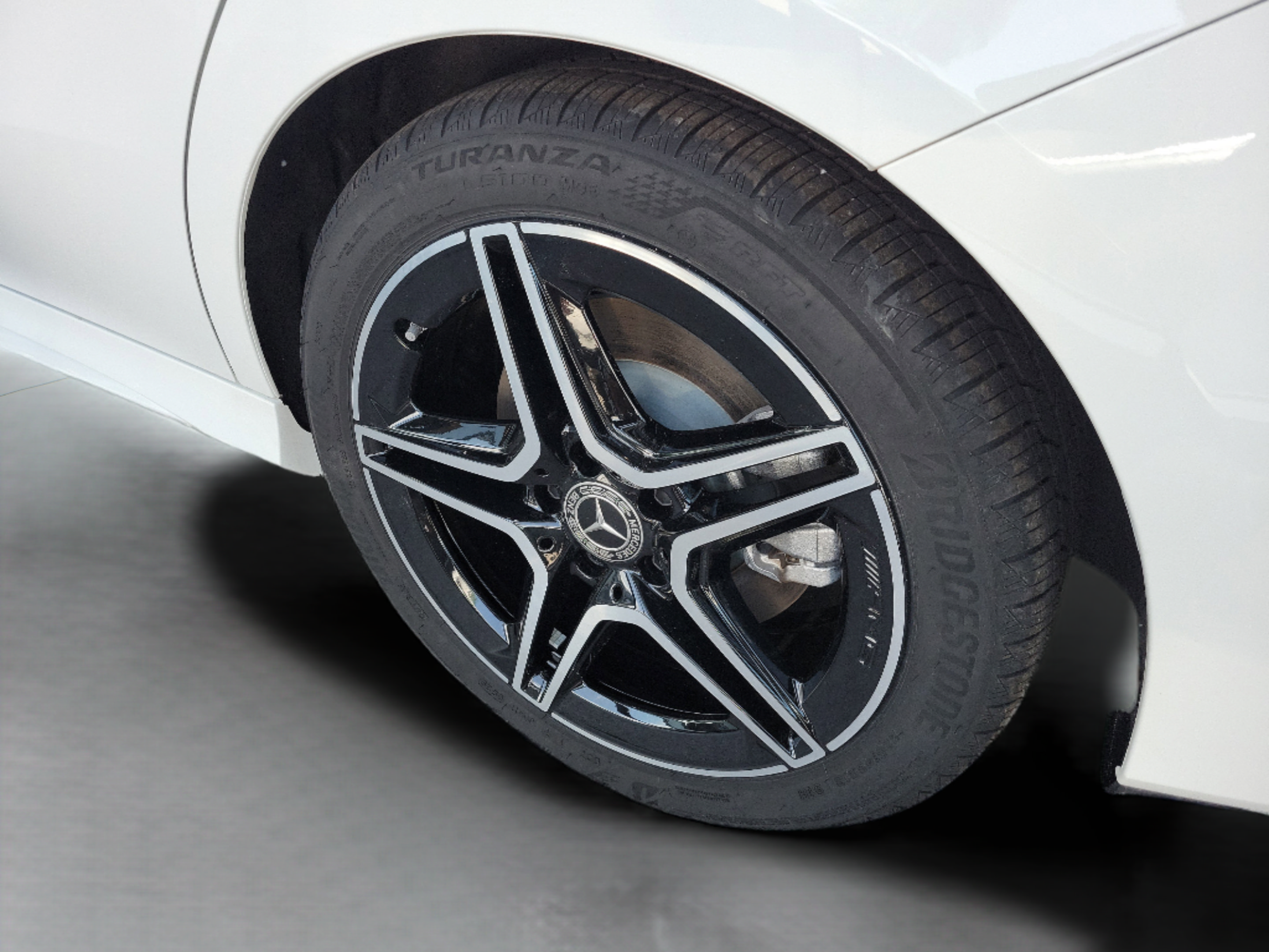 New 2026 Mercedes-Benz CLA 250 4MATIC image 27