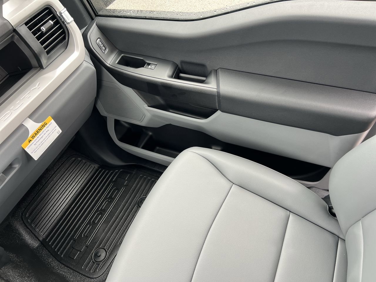 New 2026 Ford F250 XL w/ XL Chrome Package image 16