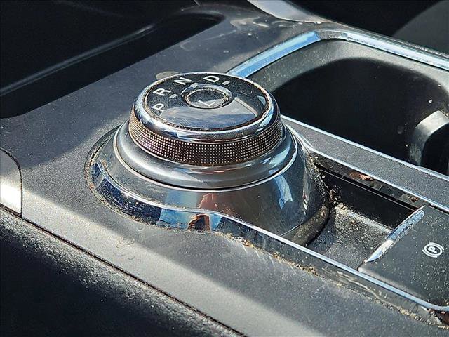 Used 2020 Ford Fusion SE image 9