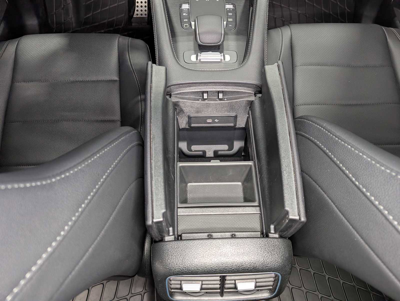 Certified 2025 Mercedes-Benz GLS 450 4MATIC image 21