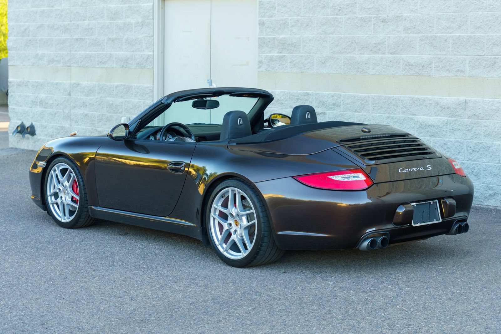Used 2010 Porsche 911 Carrera S RWD image 28